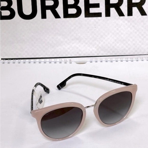 New Burberry BE4316 3899/8G Willow Beige Sunglasses - Picture 12 of 16